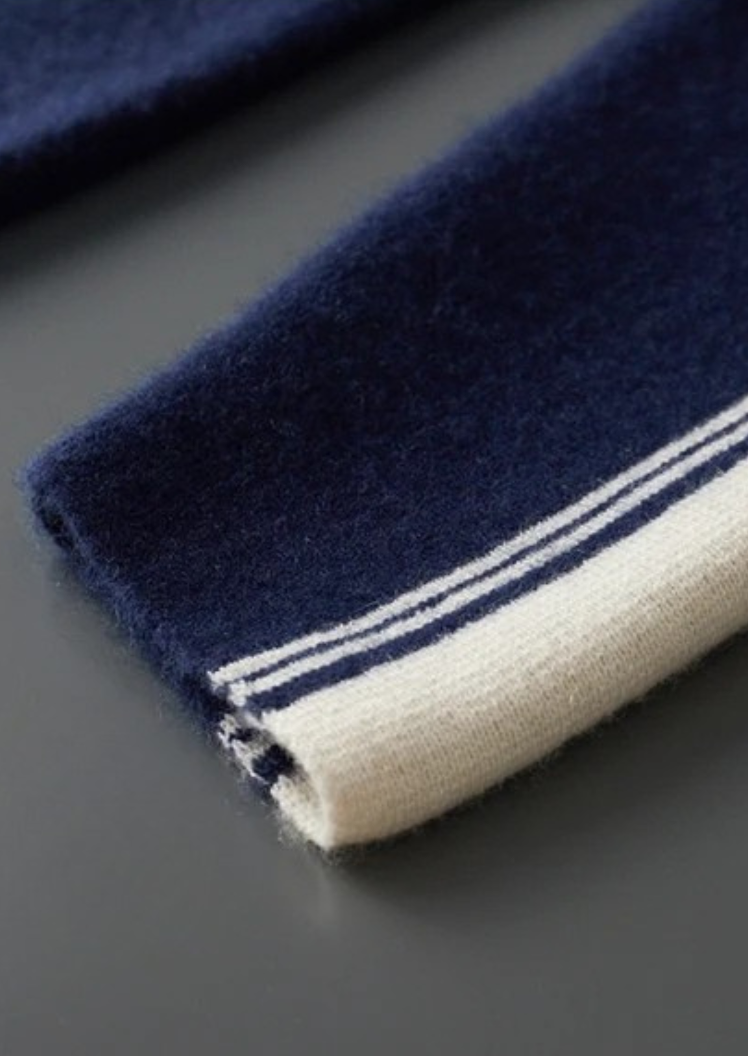 100% CASHMERE TRACKSUIT